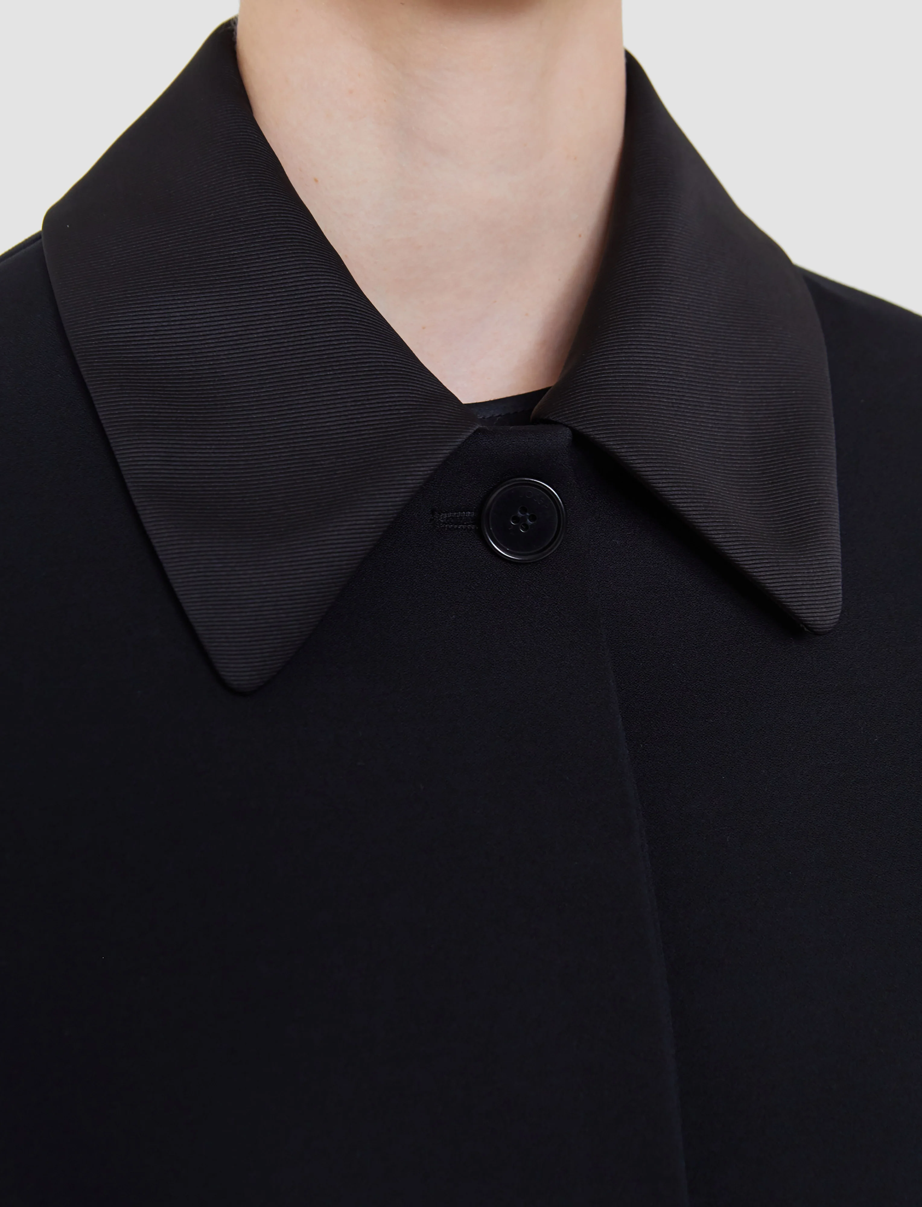 Abbe Tailored Crepe Jacket - Image 5
