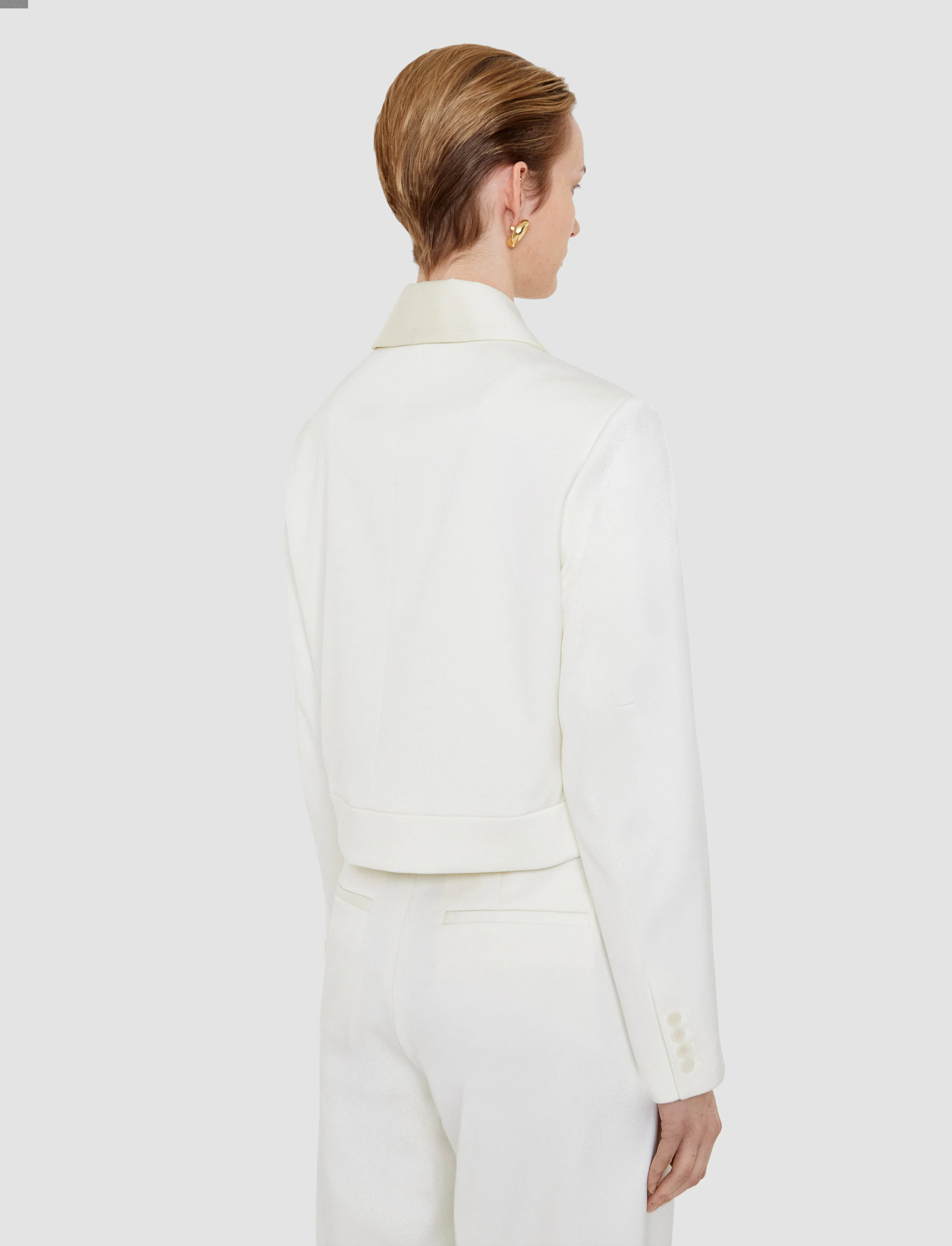 Abbe Tailored Crepe Jacket - Image 4
