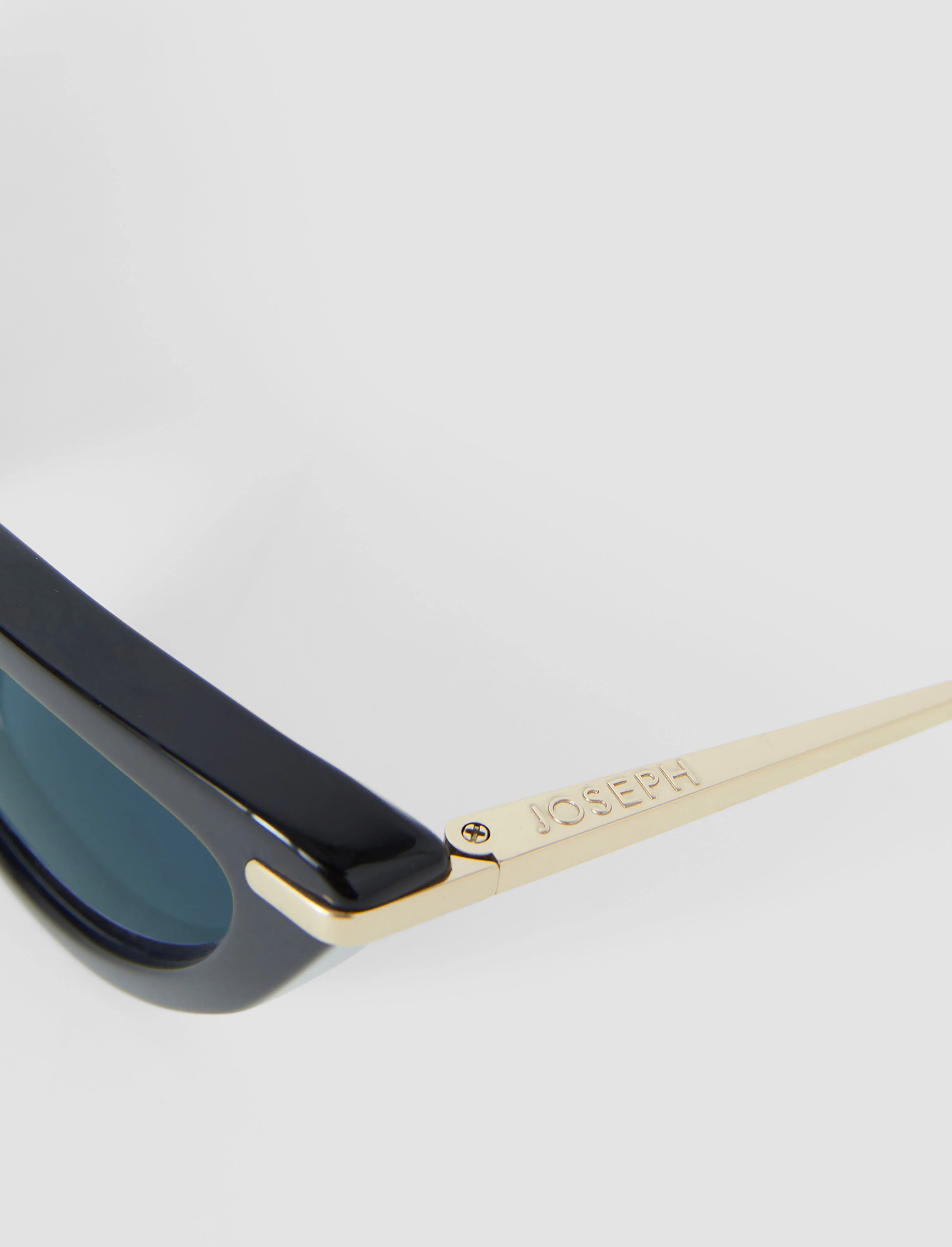 Laarous Cat Eye Sunglasses - Image 3
