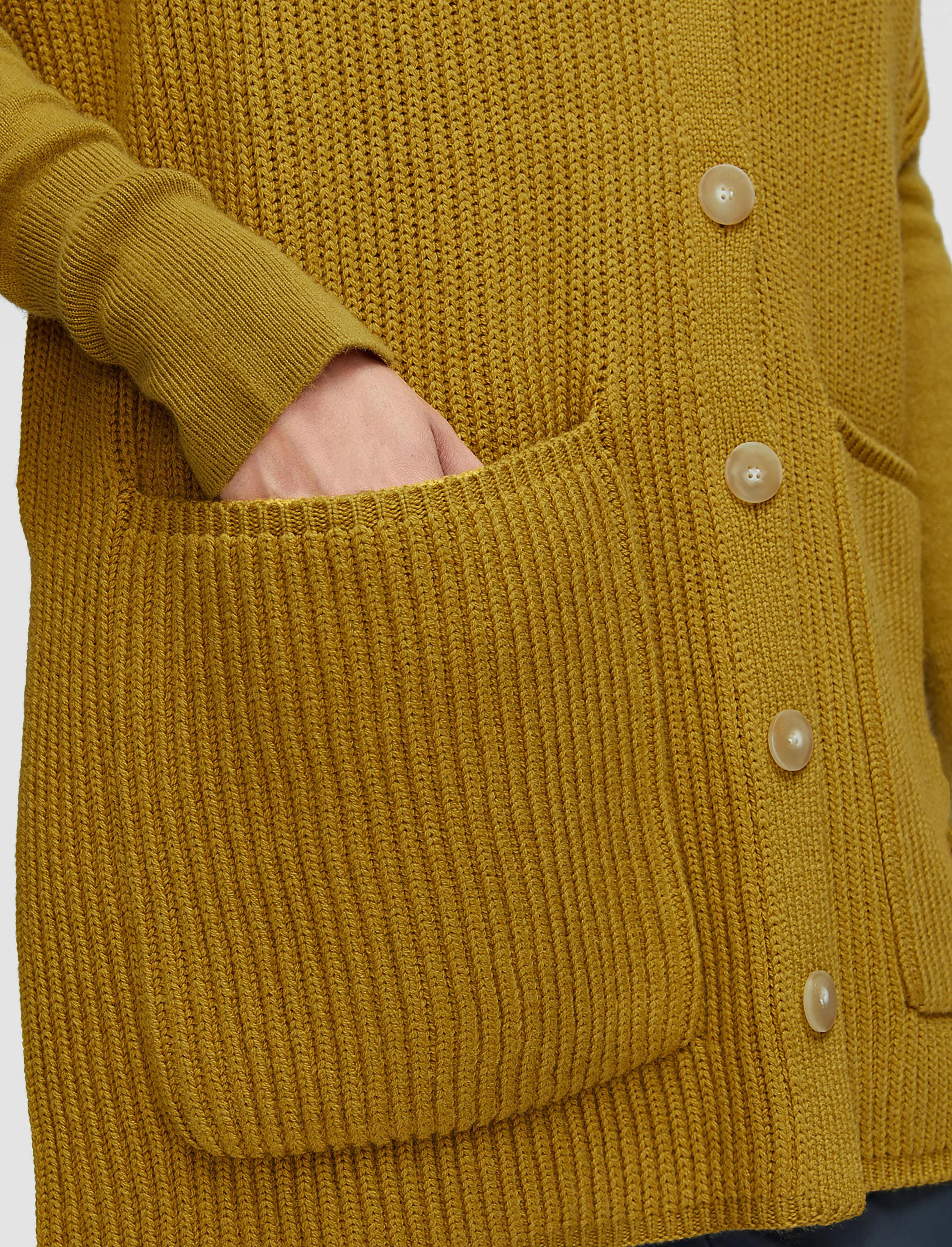 Light Cardigan Stitch Button Scarf - Image 4