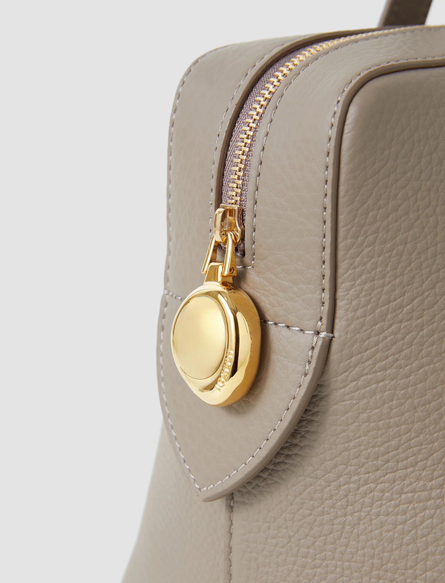 Loaf Leather Bag - Image 5