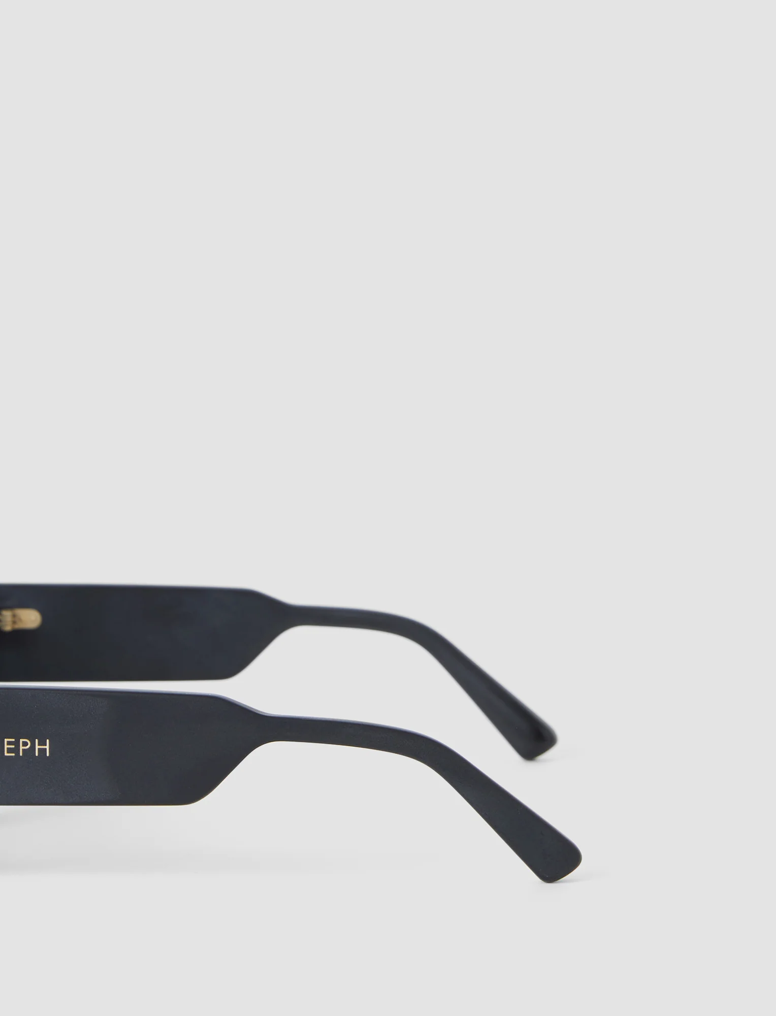 Souk Cat Eye Sunglasses - Image 4